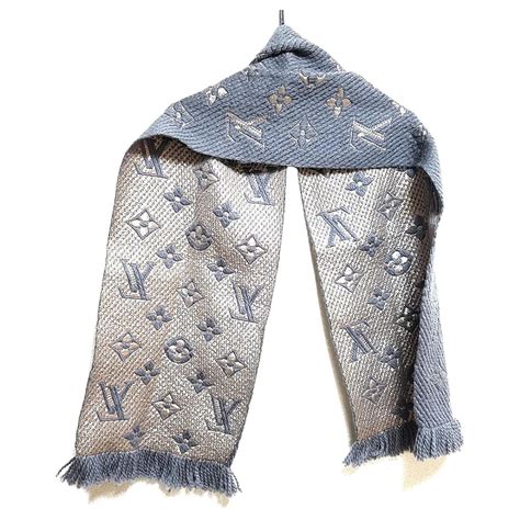 louis vuitton logo blokjes|louis vuitton logomania.